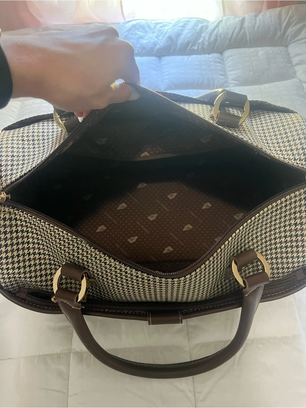 London Fog Cambridge II 16-inch classic satchel, houndstooth pattern